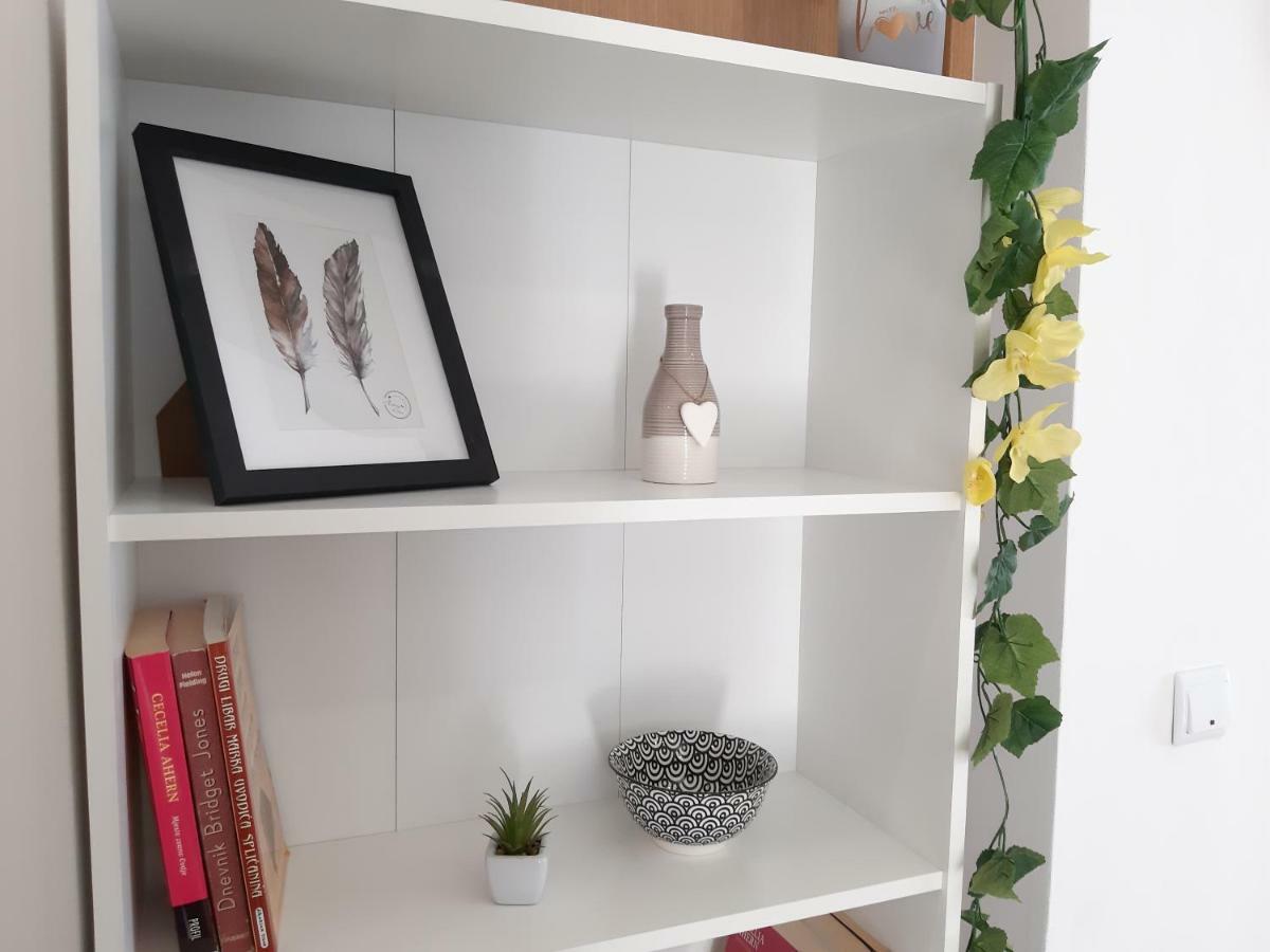 Apartment Butterfly Split - For Rest And Relaxation Екстериор снимка