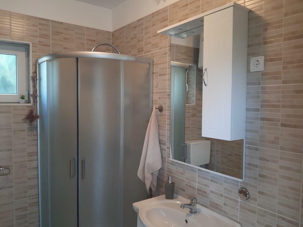 Apartment Butterfly Split - For Rest And Relaxation Екстериор снимка